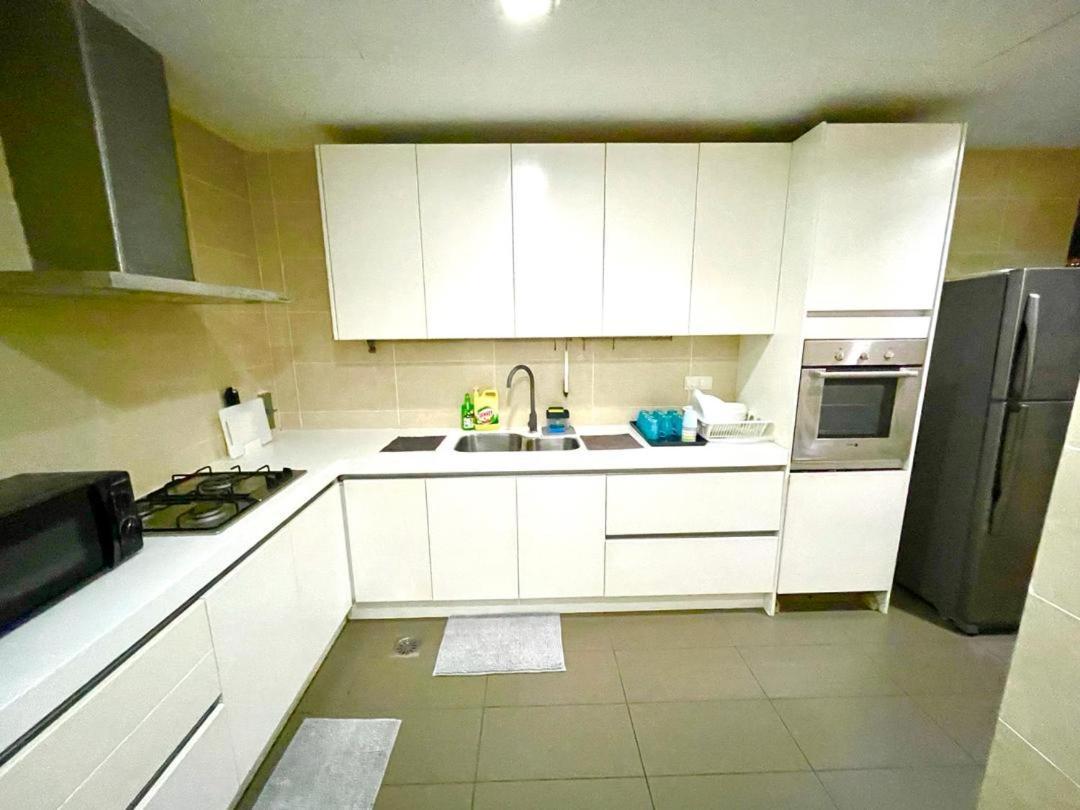 Appartement 1 Min To Klcc Twin Tower à Kuala Lumpur Extérieur photo