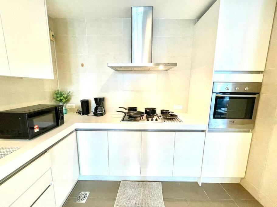 Appartement 1 Min To Klcc Twin Tower à Kuala Lumpur Extérieur photo